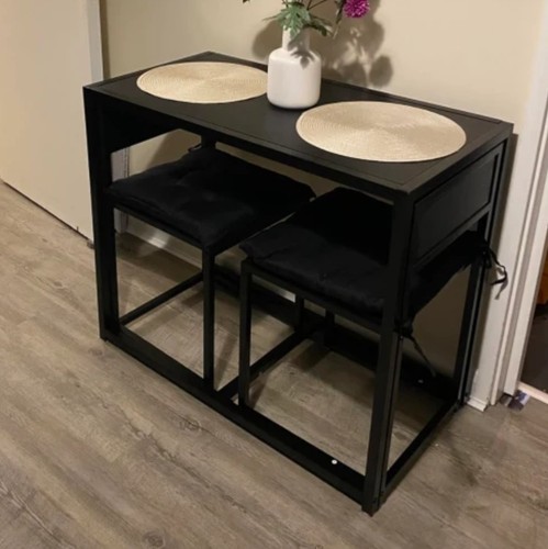 Small table and chairs - small,