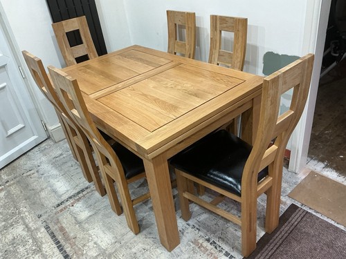 Solid oak table - oak, and